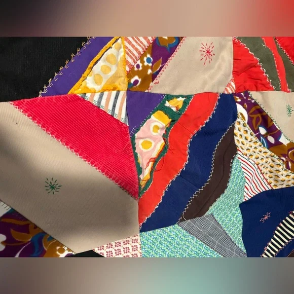 Vintage Cutter/Scrap Quilt Handmade Quilt - Picture 6 of 16